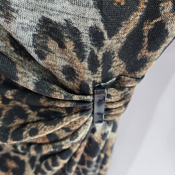 Tahari Arthur S. Levine Animal Print Built in Belt Midi Dress 6 petite - Picture 4 of 9